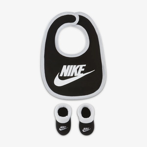 Nike Baby (0-6M) Bib and Booties Set LN0410-023