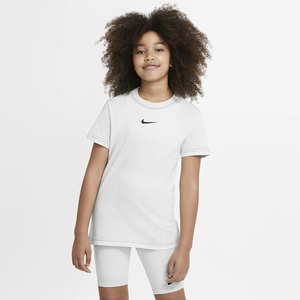 Nike Sportswear Big Kids&#039; (Girls&#039;) T-Shirt DA6918-100