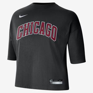 Chicago Bulls Courtside City Edition Women&#039;s Nike NBA T-Shirt DV6322-010