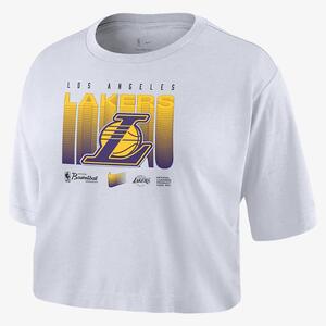 Los Angeles Lakers Courtside Women&#039;s Nike NBA Cropped T-Shirt DR6871-100