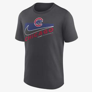 Nike Dri-FIT Pop Swoosh Town (MLB Chicago Cubs) Men&#039;s T-Shirt NMM206FEJ-0L7