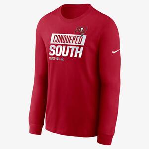 Nike 2022 NFC South Champions Trophy Collection (NFL Tampa Bay Buccaneers) Men&#039;s Long-Sleeve T-Shirt NPAC6DL8BZ-A5V
