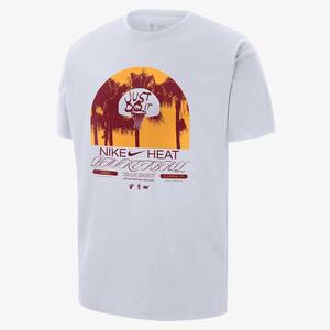 Miami Heat Courtside Max 90 Men&#039;s Nike NBA T-Shirt DR6302-100