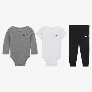 Nike Essentials 3-Piece Pants Set Baby 3-Piece Set 56K732-023