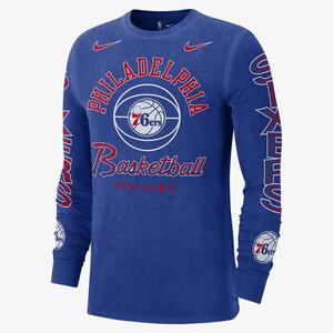 Philadelphia 76ers Courtside Men&#039;s Nike NBA Long-Sleeve T-Shirt DH6720-495