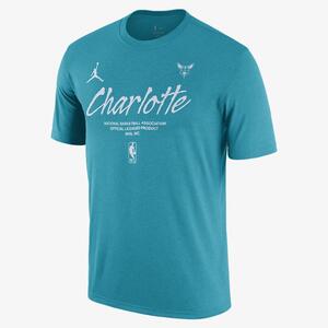 Charlotte Hornets Essential Men&#039;s Nike NBA T-Shirt FJ0269-415