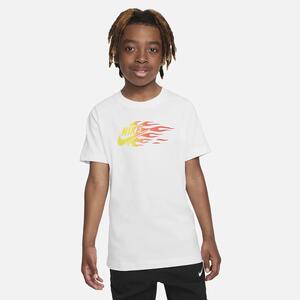 Nike Sportswear Big Kids&#039; T-Shirt FD3191-100