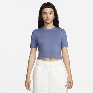 Nike Sportswear Essential Women&#039;s Crop T-Shirt FQ6225-491