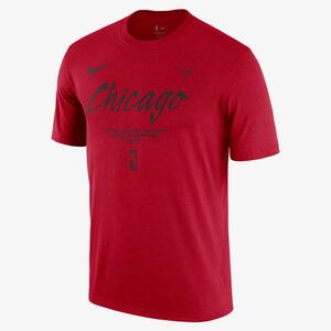 Chicago Bulls Essential Men&#039;s Nike NBA T-Shirt FJ0270-657