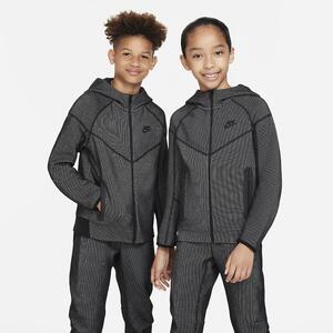 Nike Sportswear Tech Fleece Big Kids&#039; (Boy&#039;s) Winterized Full-Zip Hoodie FJ6023-010