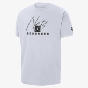 Brooklyn Nets Courtside Statement Edition Men&#039;s Jordan NBA Max90 T-Shirt FN1052-100
