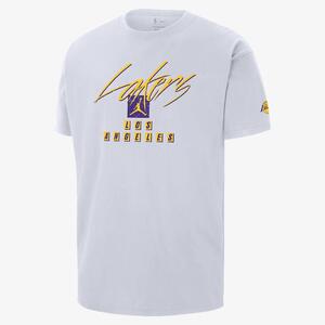Los Angeles Lakers Courtside Statement Edition Men&#039;s Jordan NBA Max90 T-Shirt FN1069-100