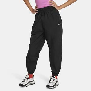 Nike Sportswear Big Kids&#039; (Girls&#039;) Woven Pants FN8659-010