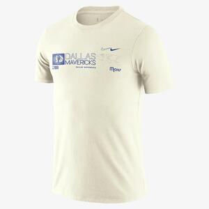 Dallas Mavericks Essential Men&#039;s Nike NBA T-Shirt FQ6399-133