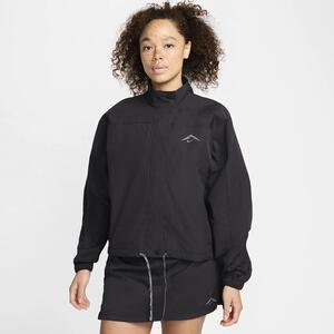 Nike Trail Women&#039;s Repel UV Running Jacket FN5925-010