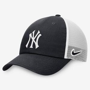 New York Yankees Evergreen Club Men&#039;s Nike MLB Trucker Adjustable Hat NB03194NNK-BEE