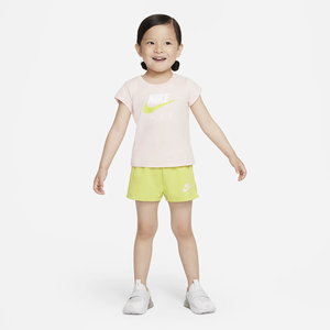 Nike Baby (12-24M) T-Shirt and Shorts Set 16J616-EB5