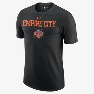 New York Knicks Men&#039;s Nike NBA T-Shirt DR6631-010