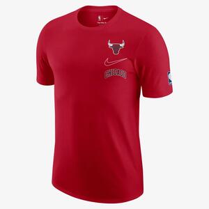 Chicago Bulls Courtside City Edition Men&#039;s Nike Max90 NBA T-Shirt DV5849-657