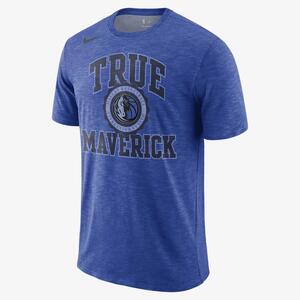 Dallas Mavericks Mantra Men&#039;s Nike Dri-FIT NBA T-Shirt DR6657-480