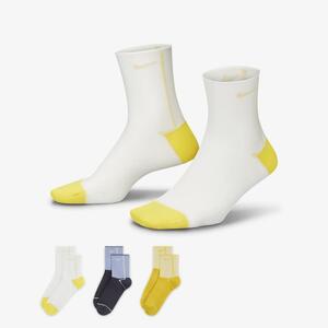 Nike Everyday Plus Lightweight Women&#039;s Training Ankle Socks (3 Pairs) CK6021-920