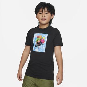 Nike Sportswear Big Kids&#039; T-Shirt FD2664-010