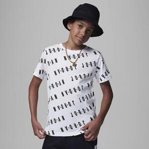 Jordan Essentials Printed Tee Big Kids&#039; (Boys) T-Shirt 95C350-001