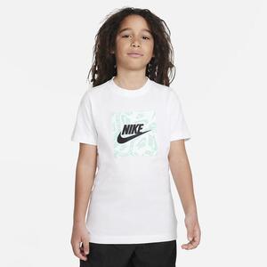 Nike Sportswear Big Kids&#039; T-Shirt FD3929-100