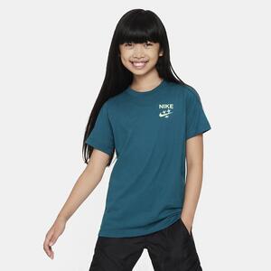 Nike Sportswear Big Kids&#039; T-Shirt FD3988-315