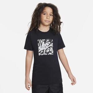 Nike Sportswear Big Kids&#039; T-Shirt FD3929-010