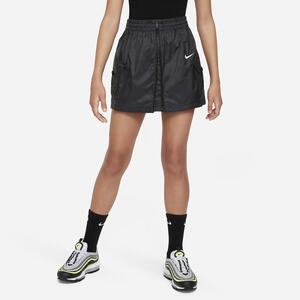 Nike Sportswear Outdoor Play Big Kids&#039; (Girls&#039;) High-Waisted Cargo Skort FB1093-010