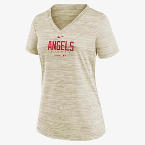 Nike Dri-FIT City Connect Velocity Practice (MLB Los Angeles Angels) Women&#039;s V-Neck T-Shirt NAC415AANG-8WW