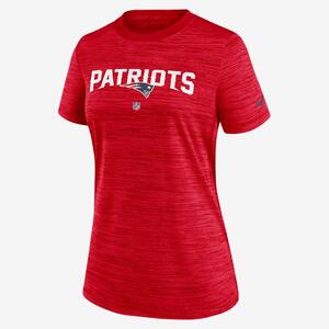 Nike Dri-FIT Sideline Velocity (NFL New England Patriots) Women&#039;s T-Shirt 00M665N8K-0BN