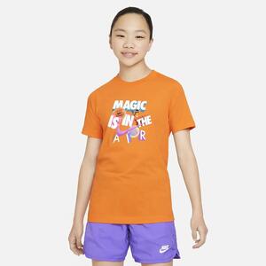 Nike Sportswear Big Kids&#039; T-Shirt FJ6345-819