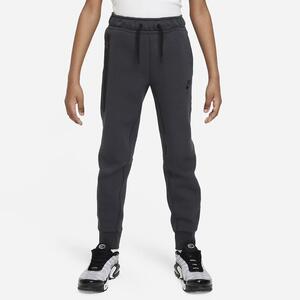 Nike Sportswear Tech Fleece Big Kids&#039; (Boys&#039;) Pants FD3287-060