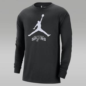 San Antonio Spurs Essential Men&#039;s Jordan NBA Long-Sleeve T-Shirt FN1284-010