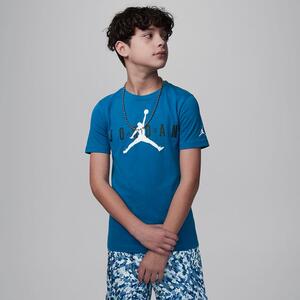 Jordan Big Kids&#039; T-Shirt 955175-U1R
