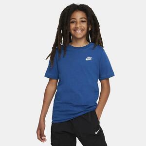 Nike Sportswear Big Kids&#039; T-Shirt AR5254-476